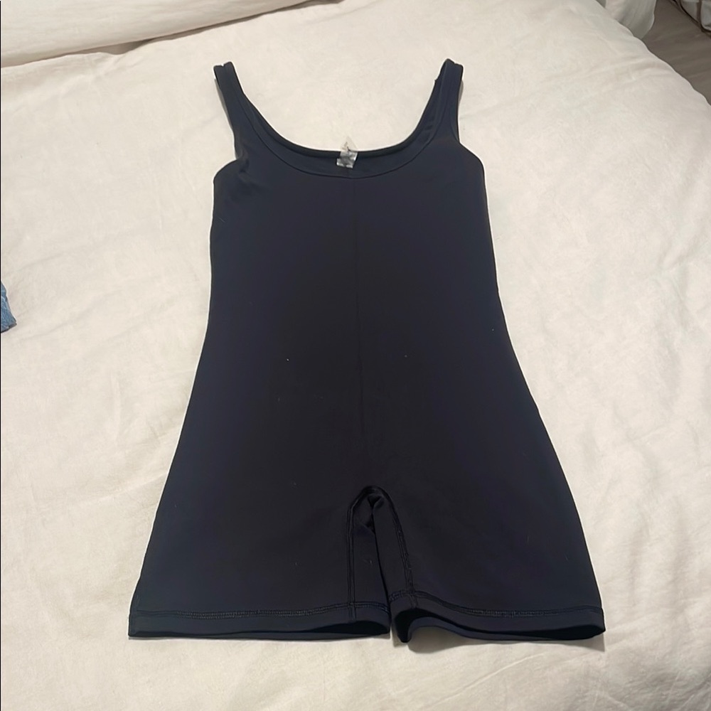 Aritzia TnA Black Sleeveless Bodysuit